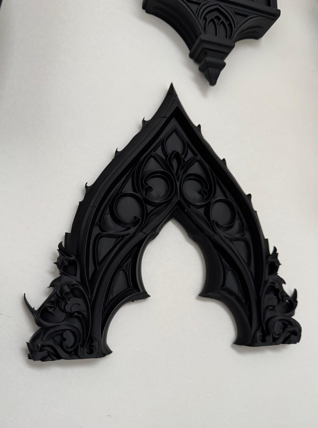 Small Medieval Arch Wall Display – Handmade Gothic Wall Decor