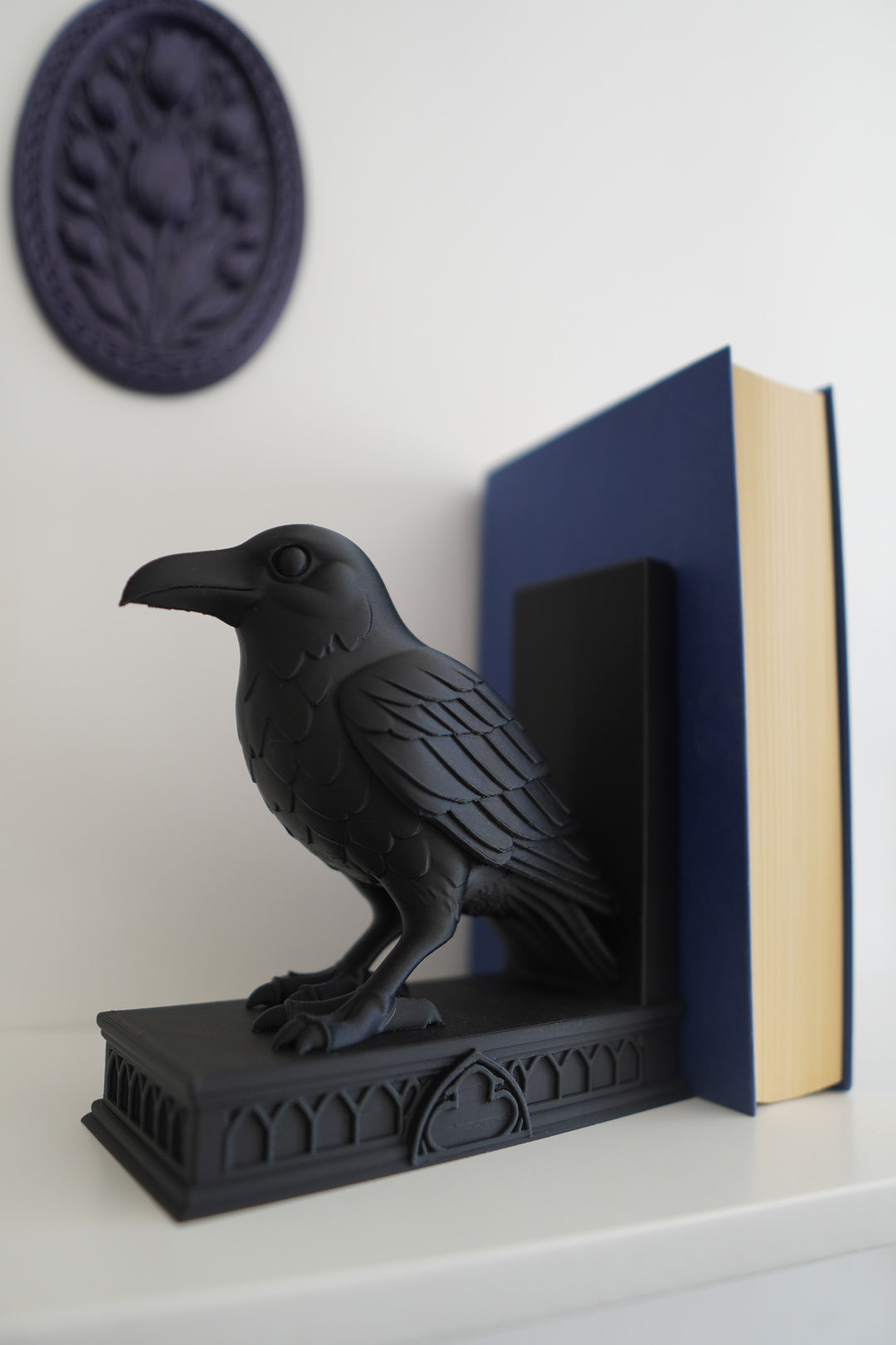 Raven Bookend – Handmade Gothic Decorative Bookend