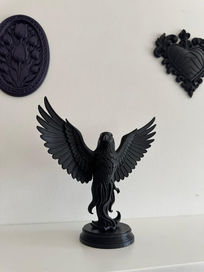 Raven Figurine on Small Platform – Handmade Gothic Decorative Sculpture